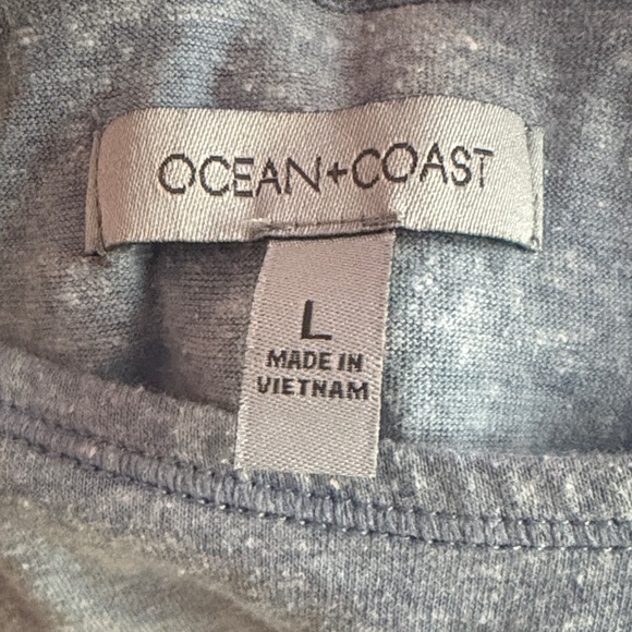 Light Blue Wave Pattern Tank Top - Picture 2 of 2